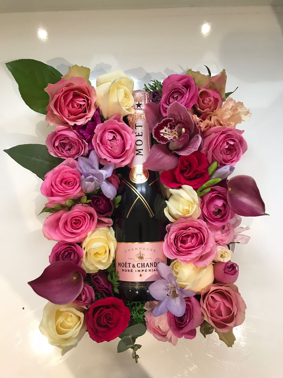 MT Mixed Rose Giftbox